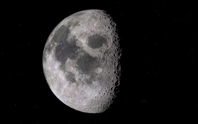 Buchi lavorativi nel CV come crateri sulla luna